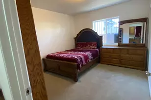 219 I St, Modesto, CA 95351 - Photo 4