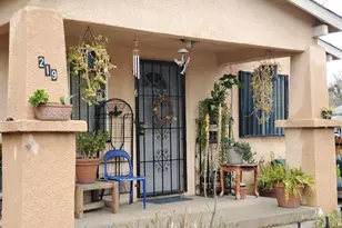 219 I St, Modesto, CA 95351 - Photo 2