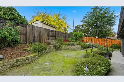 5701 Chipping Way, Citrus Heights, CA 95621 - Photo 32