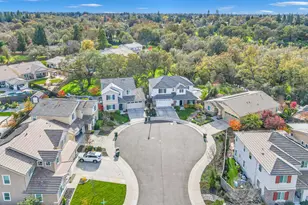 216 Crystal Pond Ct, Roseville, CA 95661 - Photo 2