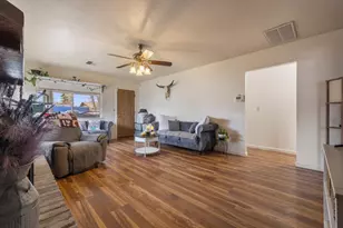 381 Wallis Ave, Gustine, CA 95322 - Photo 16