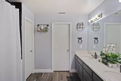 328 Burns Creek Court, Waterford, CA 95386 - Photo 12