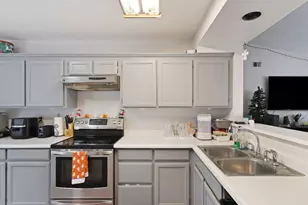 328 Burns Creek Ct, Waterford, CA 95386 - Photo 20