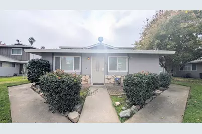 9048 El Cajon Way #1, Sacramento, CA 95826 - Photo 2