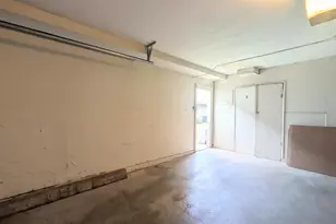 9048 El Cajon Way, Sacramento, CA 95826 - Photo 20