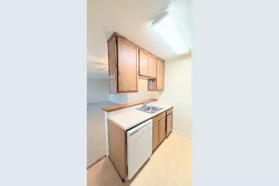 9048 El Cajon Way #1, Sacramento, CA 95826 - Photo 10