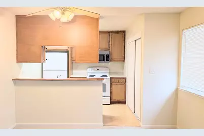 9048 El Cajon Way #1, Sacramento, CA 95826 - Photo 8