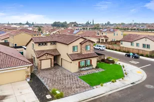 1974 Gus Villalta Dr, Los Banos, CA 93635 - Photo 4