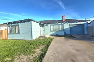 320 N Sanborn Rd, Salinas, CA 93905 - Photo 1