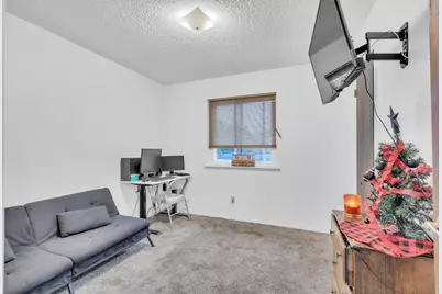 546 Dixie Drive, Stockton, CA 95215 - Photo 12