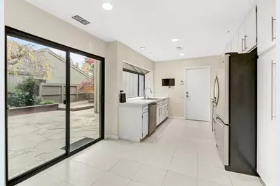 1108 Dunbarton Circle, Sacramento, CA 95825 - Photo 22
