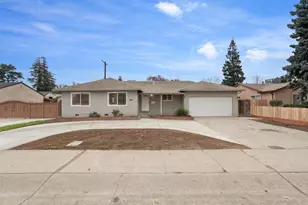 322 W Turner Rd, Lodi, CA 95240 - Photo 2