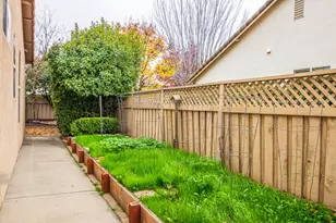 978 Gold Nugget Cir, Lincoln, CA 95648 - Photo 38