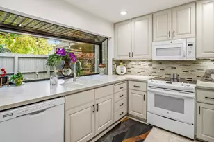 506 Elmhurst Cir, Sacramento, CA 95825 - Photo 10