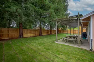 8507 Carlin Ave, Sacramento, CA 95823 - Photo 22