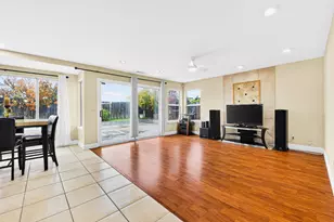 8880 Inisheer Way, Sacramento, CA 95828 - Photo 12