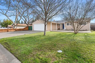 8832 Canarsie Avenue, Orangevale, CA 95662 - Photo 2