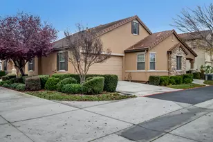 1697 Marseille Ln, Roseville, CA 95747 - Photo 2