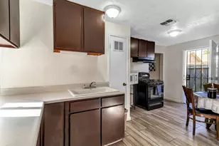 320 Acacia St, Lodi, CA 95240 - Photo 8