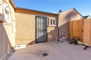 320 Acacia St, Lodi, CA 95240 - Photo 30