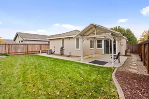 10065 Waterfield Dr, Elk Grove, CA 95757 - Photo 30