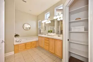 2726 Heritage Park Ln, Sacramento, CA 95835 - Photo 38