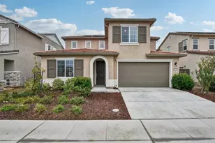 1008 Solar Flare Wy, Roseville, CA 95747 - Photo 1