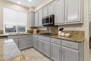 297 Brookview Dr, Tracy, CA 95377 - Photo 16