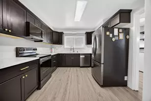 2005 Woodstock Way, Sacramento, CA 95825 - Photo 16