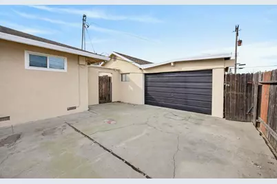 2005 Woodstock Way, Sacramento, CA 95825 - Photo 4