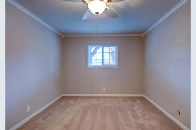 2126 Monticello Avenue, Modesto, CA 95350 - Photo 6