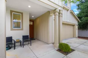 18 Seasmoke Pl, Elk Grove, CA 95758 - Photo 6