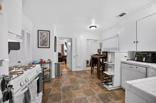 2751 Riverside Blvd, Sacramento, CA 95818 - Photo 28