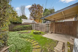 2751 Riverside Blvd, Sacramento, CA 95818 - Photo 20