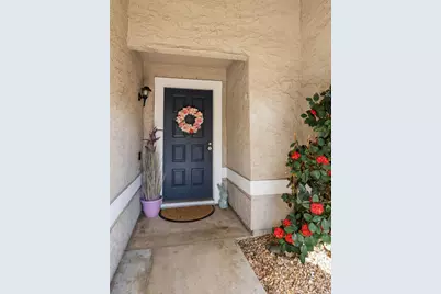 1448 Klamath River Drive, Rancho Cordova, CA 95670 - Photo 6