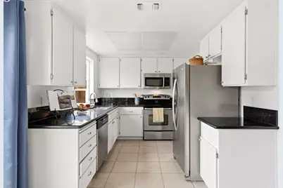 1448 Klamath River Drive, Rancho Cordova, CA 95670 - Photo 16