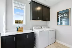 8085 Gwinn Cir, Elk Grove, CA 95757 - Photo 44