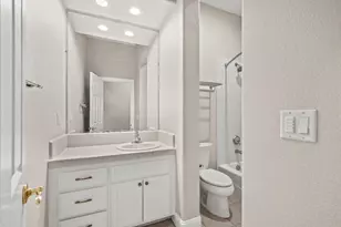 18040 Ruddy St, Woodland, CA 95695 - Photo 24