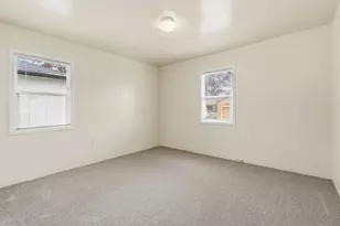 4540 Summit Way, Sacramento, CA 95820 - Photo 16