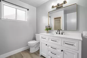 407 W H St, Oakdale, CA 95361 - Photo 30