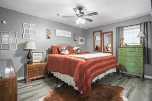 407 W H St, Oakdale, CA 95361 - Photo 18