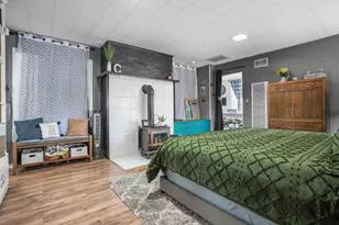 407 W H St, Oakdale, CA 95361 - Photo 16