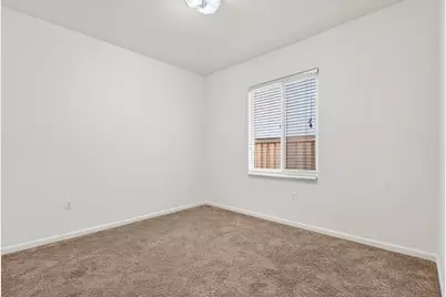 9659 Cabernet Ct, Patterson, CA 95363 - Photo 16