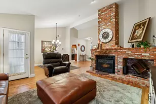 2254 Newcastle Gap Dr, Gold River, CA 95670 - Photo 6