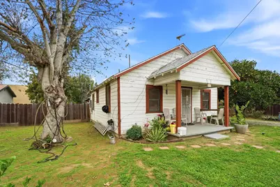 861 Wayside Drive, Turlock, CA 95380 - Photo 2