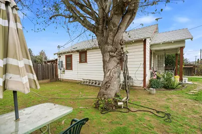 861 Wayside Drive, Turlock, CA 95380 - Photo 22