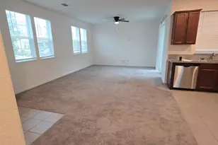 8720 Esperia Wy, Sacramento, CA 95828 - Photo 4