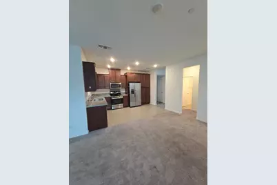 8720 Esperia Way, Sacramento, CA 95828 - Photo 6