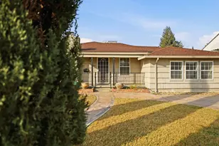 3233 Northwood Rd, Sacramento, CA 95821 - Photo 8