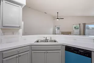 5032 Moorcroft Cir, Stockton, CA 95206 - Photo 30